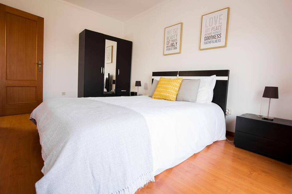 Casa Da Elsa- Estacionamento Privado Gratuito Apartman Gafanha da Nazaré Kültér fotó
